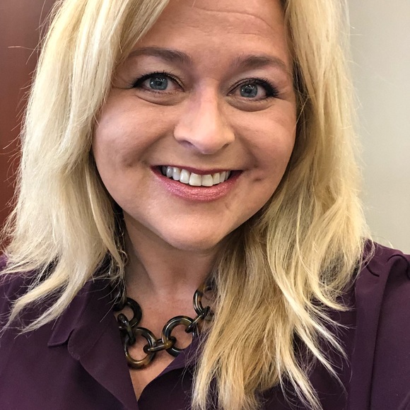 Meet your Posher, Nancy - Picture 1 of 1